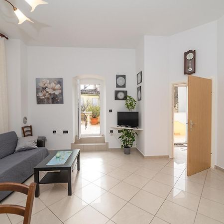 Aparment Kod Kule Apartment Cres Exterior photo