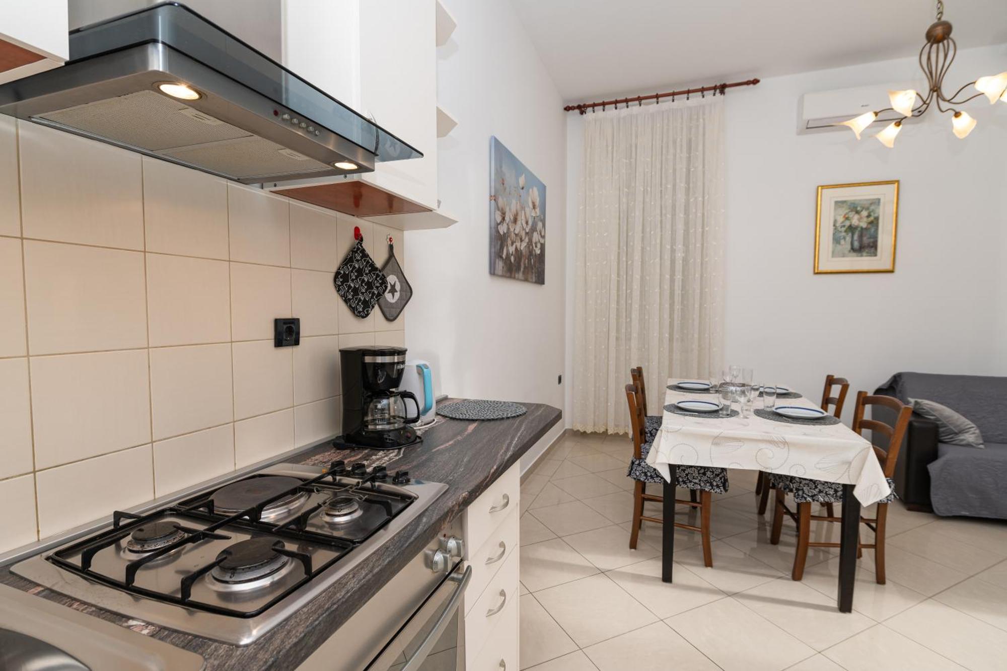 Aparment Kod Kule Apartment Cres Exterior photo